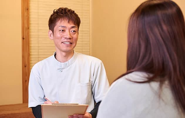 専門用語を使わず丁寧にカウンセリングを行います